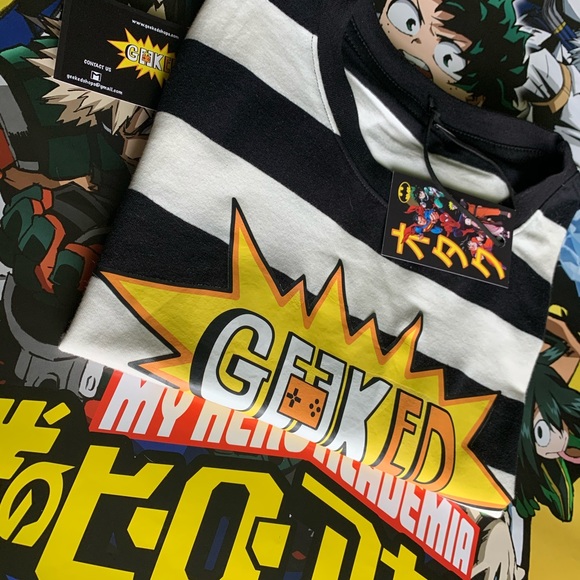 Striped Tee T Shirt Geeked - Picture 3 of 5